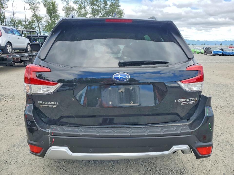 2020 Subaru Forester VIN JF2SKAXC7LH558864 COPART salvage auction — REAR END, Salvage Title, sold $5,500 on 2026-07-20 (photo 6)