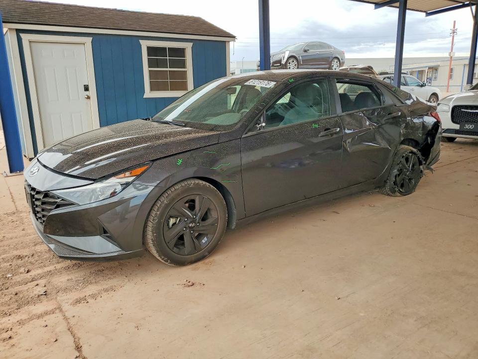 2022 Hyundai Elantra VIN 5NPLS4AG5NH071974 COPART salvage auction — SIDE, Salvage Title, sold $175 on 2026-07-28 (photo 1)