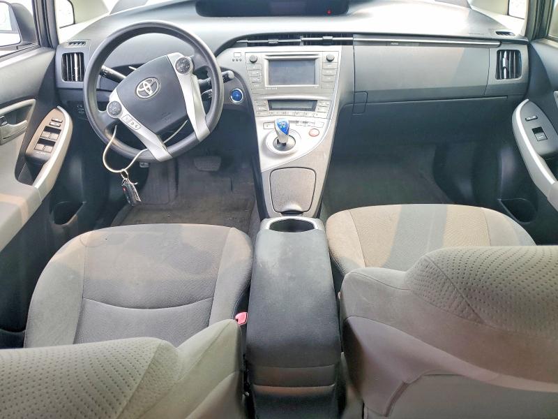 2012 Toyota Prius VIN JTDKN3DU8C1546679 COPART salvage auction — SIDE, OH - CERT OF TITLE-SALVAGE, sold $1,900 on 2026-07-27 (photo 8)