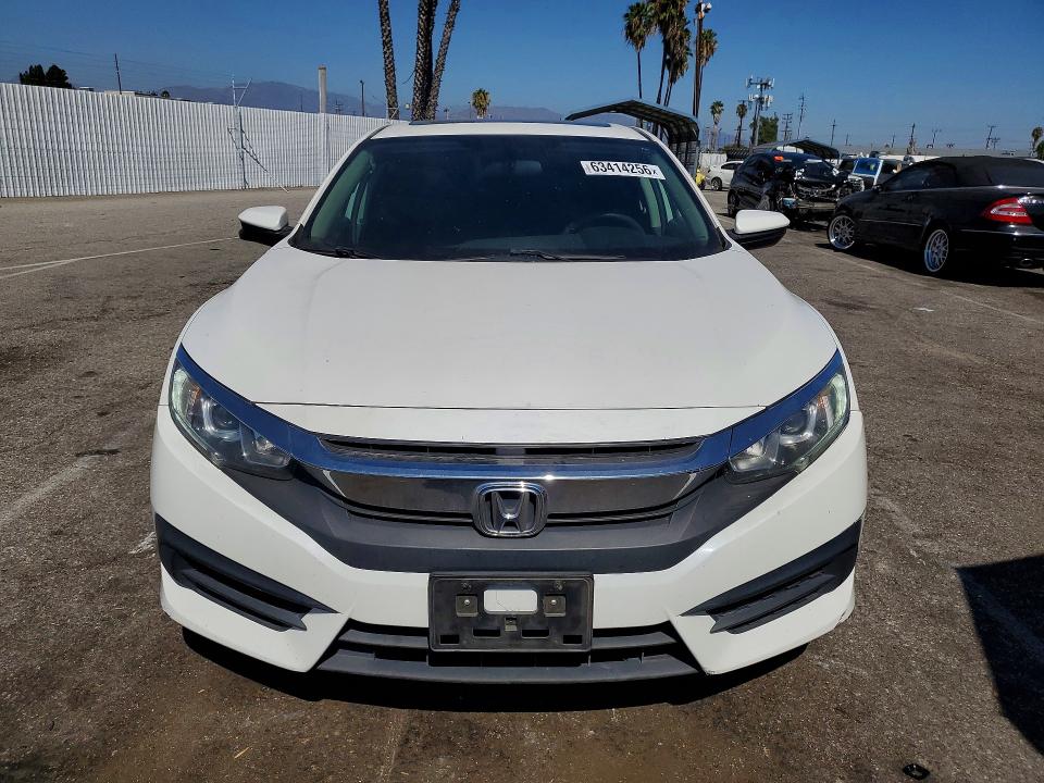2018 Honda Civic VIN 19XFC2F75JE207235 COPART salvage auction — REAR END, Ca - Dis/Dlr/Exp Clean W/Salv Hist, sold $3,750 on 2026-08-07 (photo 5)
