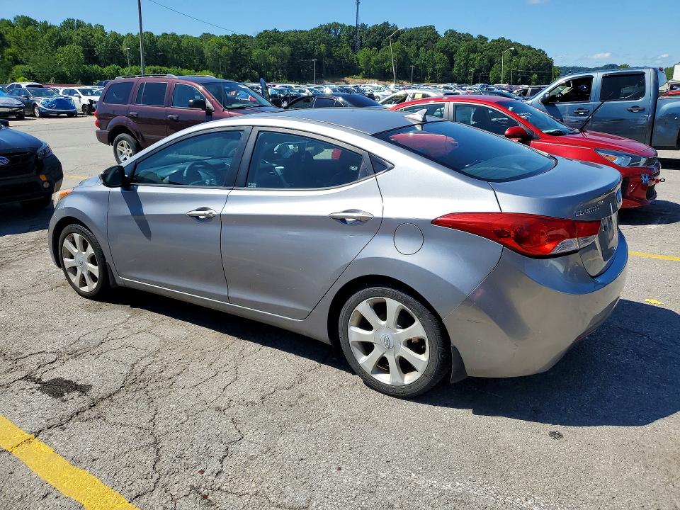 2013 Hyundai Elantra VIN KMHDH4AE9DU564624 COPART salvage auction — MINOR DENT/SCRATCHES, KY - CERT OF TITLE-SALVAGE (P), sold $125 on 2026-07-30 (photo 2)