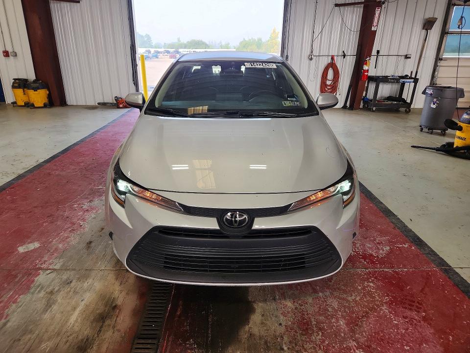 2025 Toyota Corolla VIN 5YFB4MDE7SP282088 COPART salvage auction — REAR END, Pa - Cert Of Title, sold $125 on 2026-07-29 (photo 5)