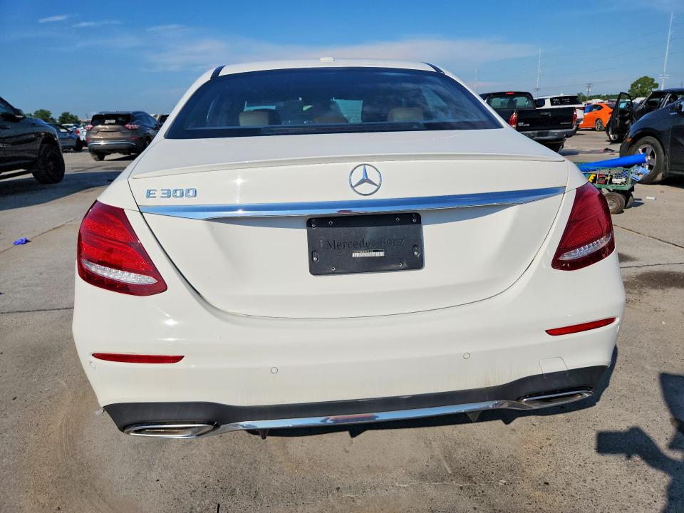 2019 Mercedes-benz VIN WDDZF4JB9KA513179 COPART salvage auction — WATER/FLOOD, Id - Salvage Certificate Of Title, sold $7,700 on 2026-08-19 (photo 6)