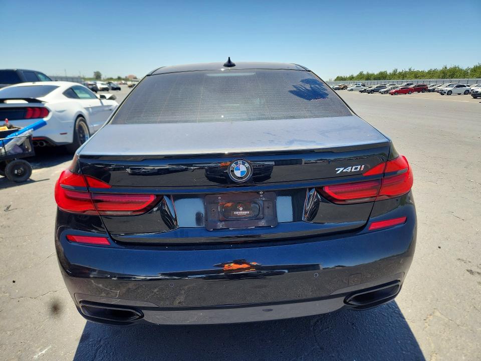 2019 BMW 7er VIN WBA7E2C52KB454421 COPART salvage auction — FRONT END, Ca - Salvage Certificate, sold $10,300 on 2026-08-06 (photo 6)