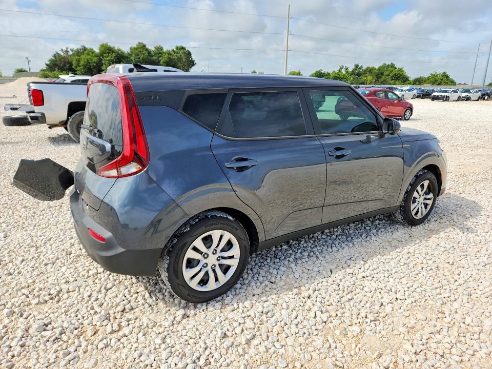 2021 Kia Soul VIN KNDJ23AU2M7750739 COPART salvage auction — REAR END, Tx - Salvage Vehicle Title, sold $70 on 2026-07-30 (photo 3)