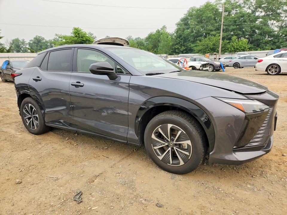 2025 Lexus Rz VIN JTJAAAAB7SA030422 COPART salvage auction — SIDE, NJ - CERT OF TITLE-SALVAGE, sold $14,400 on 2026-08-24 (photo 4)