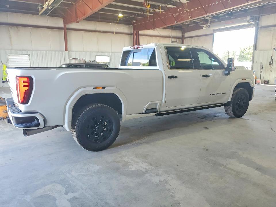 2026 Gmc SIERRA VIN 1GT4UYEY8TF101615 COPART salvage auction — MINOR DENT/SCRATCHES, NY - MV-907A SALVAGE CERTIFICATE (P), sold $66,500 on 2026-07-28 (photo 3)