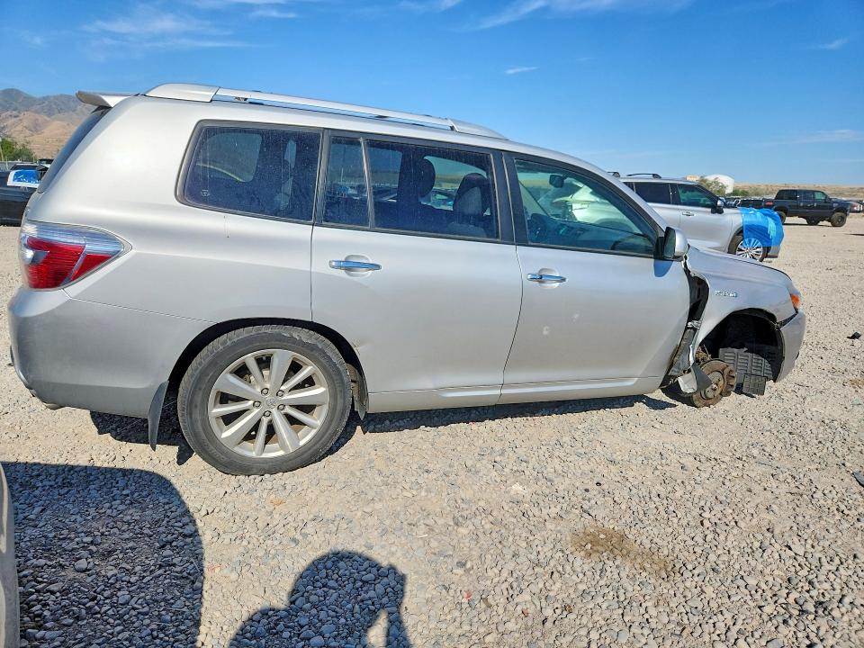 2008 Toyota Highlander VIN JTEEW44A282009535 COPART salvage auction — FRONT END, Ut - Certificate Of Title, sold $1,100 on 2026-07-31 (photo 3)