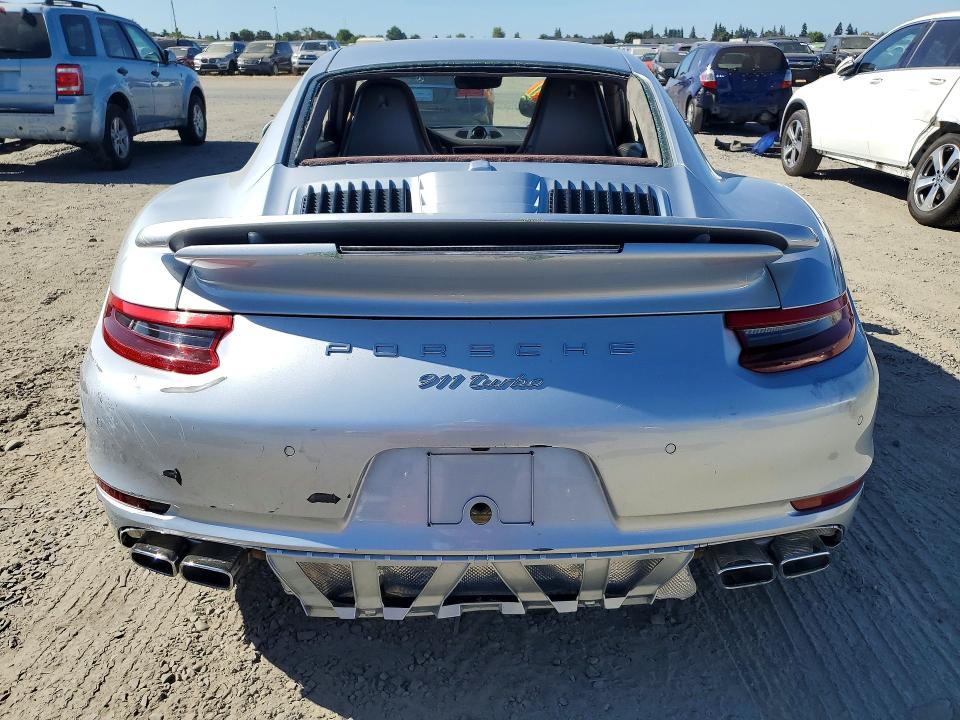 2017 Porsche 911 VIN WP0AD2A93HS166823 COPART salvage auction — FRONT END, Fl - Certificate Of Destruction (P), sold $24,900 on 2026-08-11 (photo 6)