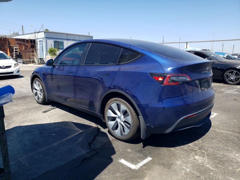 2023 Tesla Model y VIN 7SAYGDEE1PF854911 COPART salvage auction — UNDERCARRIAGE, Ca - Salvage Certificate, sold $9,800 on 2026-07-22 (photo 2)