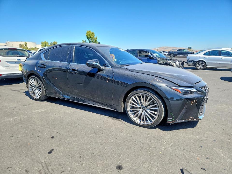 2024 Lexus Is 300 VIN JTHDA1D23R5129025 COPART salvage auction — REAR END, CA - SALVAGE CERTIFICATE, sold $16,800 on 2026-08-10 (photo 4)