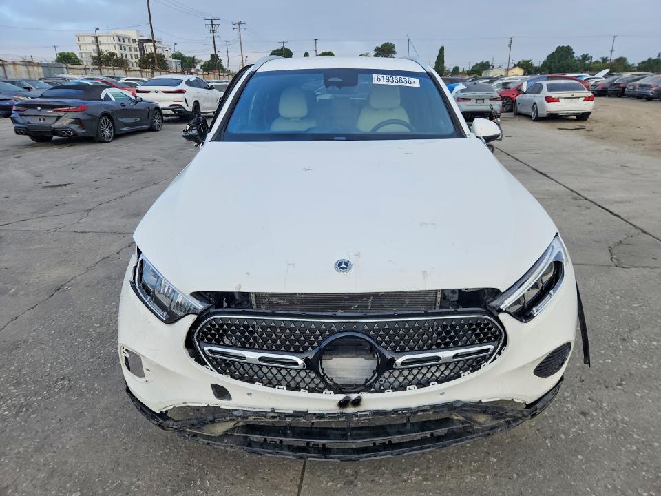2024 Mercedes-benz Glc VIN W1NKM4HB1RF171546 COPART salvage auction — FRONT END, CA - DIS/DLR/EXP ONLY CLEAN TITLE, sold $14,900 on 2026-07-29 (photo 5)