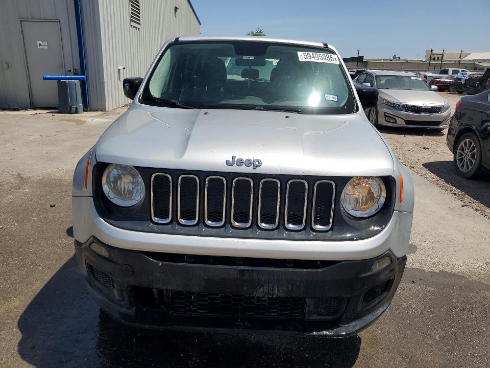 2015 Jeep Renegade VIN ZACCJBAT0FPB60700 COPART salvage auction — MINOR DENT/SCRATCHES, Tx - Cert Of Title-Rebuilt Salvage, sold $600 on 2026-07-22 (photo 5)