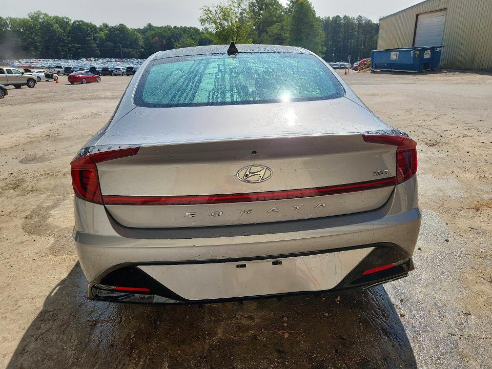 2023 Hyundai Sonata VIN KMHL44J2XPA280583 COPART salvage auction — FRONT END, IL - DEALER ONLY CLEAN TITLE, sold $350 on 2026-07-27 (photo 6)