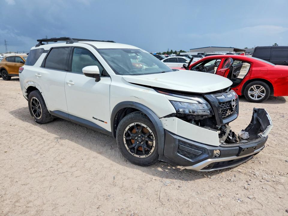 2023 Nissan Pathfinder VIN 5N1DR3BD5PC258107 COPART salvage auction — FRONT END, Tx - Salvage Vehicle Title, sold $11,800 on 2026-07-28 (photo 4)