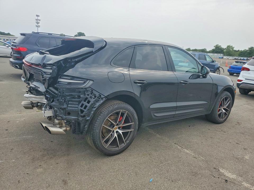 2023 Porsche Macan VIN WP1AG2A5XPLB40392 COPART salvage auction — REAR END, Ny - Mv-907A Salvage Certificate, sold $30,000 on 2026-08-07 (photo 3)