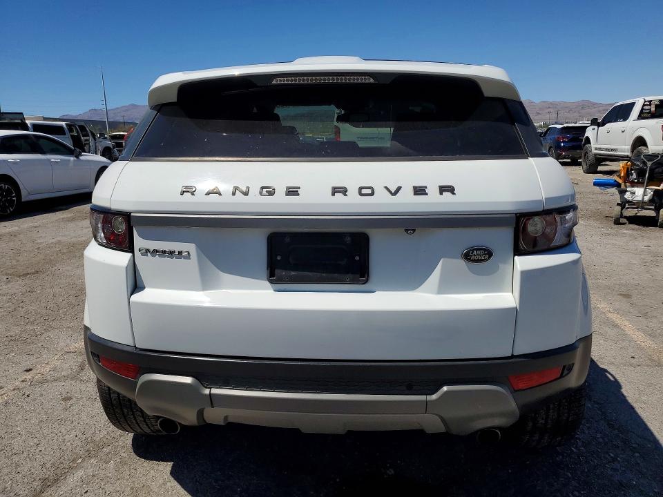 2014 Land rover RANGE ROVER VIN SALVR2BG1EH938513 COPART salvage auction — MINOR DENT/SCRATCHES, Nv - Salvage Title, sold $3,500 on 2026-07-28 (photo 6)