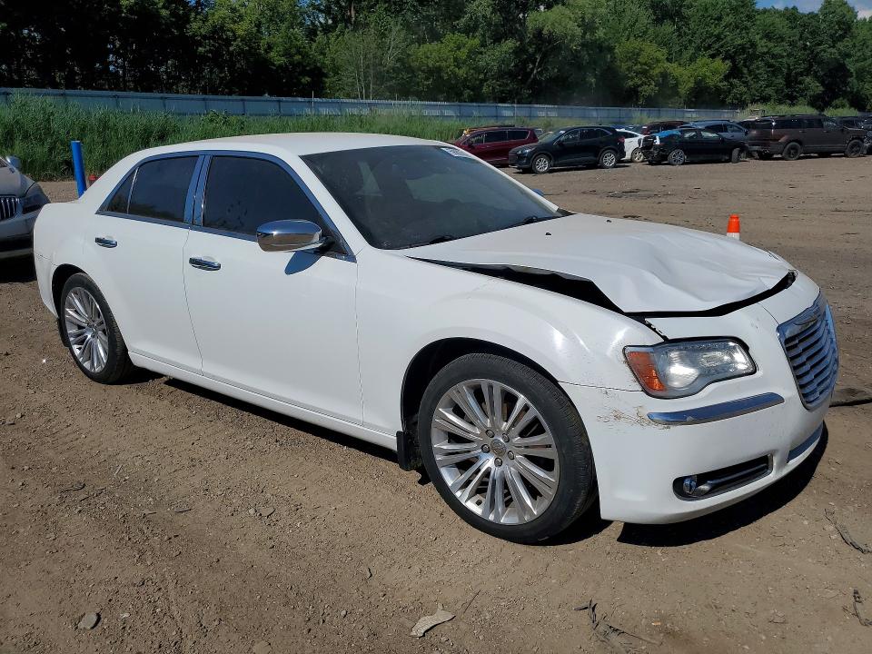 2012 Chrysler 300 VIN 2C3CCACG0CH200612 COPART salvage auction — FRONT END, Mi - Certificate Of Title, sold $200 on 2026-07-22 (photo 4)