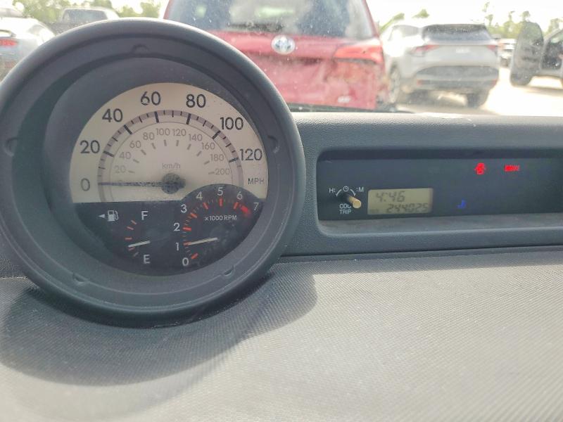 2006 Toyota Scion VIN JTLKT334X64097942 COPART salvage auction — NORMAL WEAR, TX - CERTIFICATE OF TITLE, sold $200 on 2026-07-21 (photo 9)