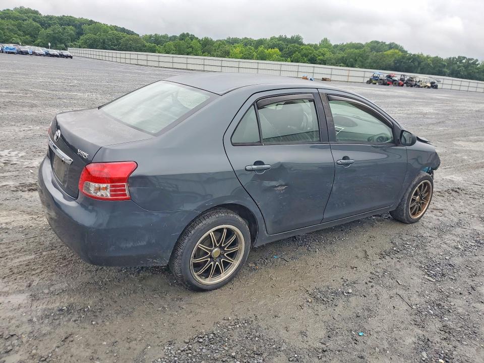 2007 Toyota Yaris VIN JTDBT923671019975 COPART salvage auction — FRONT END, SC - NON PUBLIC CLEAN TITLE, sold $575 on 2026-07-29 (photo 3)
