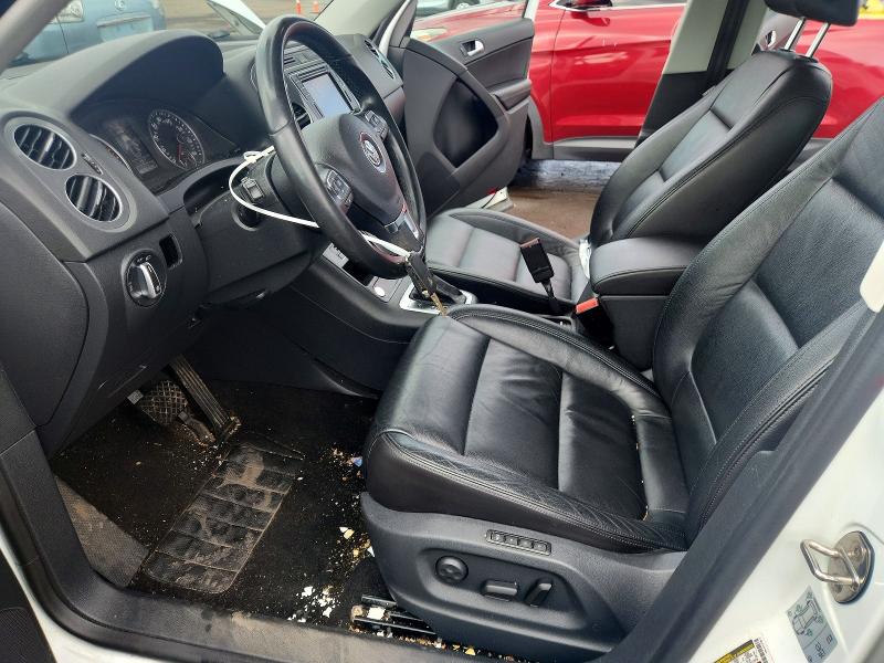 2017 Volkswagen Tiguan VIN WVGUV7AX4HW506569 COPART salvage auction — MINOR DENT/SCRATCHES, CT - CERTIFICATE OF TITLE, sold $2,250 on 2026-07-28 (photo 7)