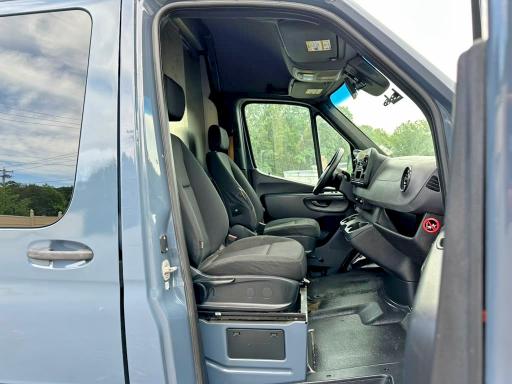 2021 Mercedes-benz Sprinter VIN W1Y40CHY3MT071660 COPART salvage auction — MECHANICAL, Ny - Certificate Of Title, sold $10,900 on 2026-08-27 (photo 6)