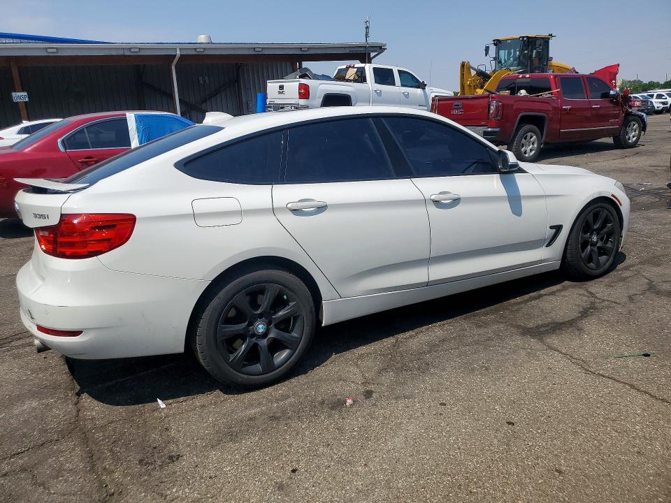 2015 BMW 3er VIN WBA3X9C54FD868358 COPART salvage auction — FRONT END, Co - Salvage Title, sold $3,050 on 2026-08-06 (photo 3)
