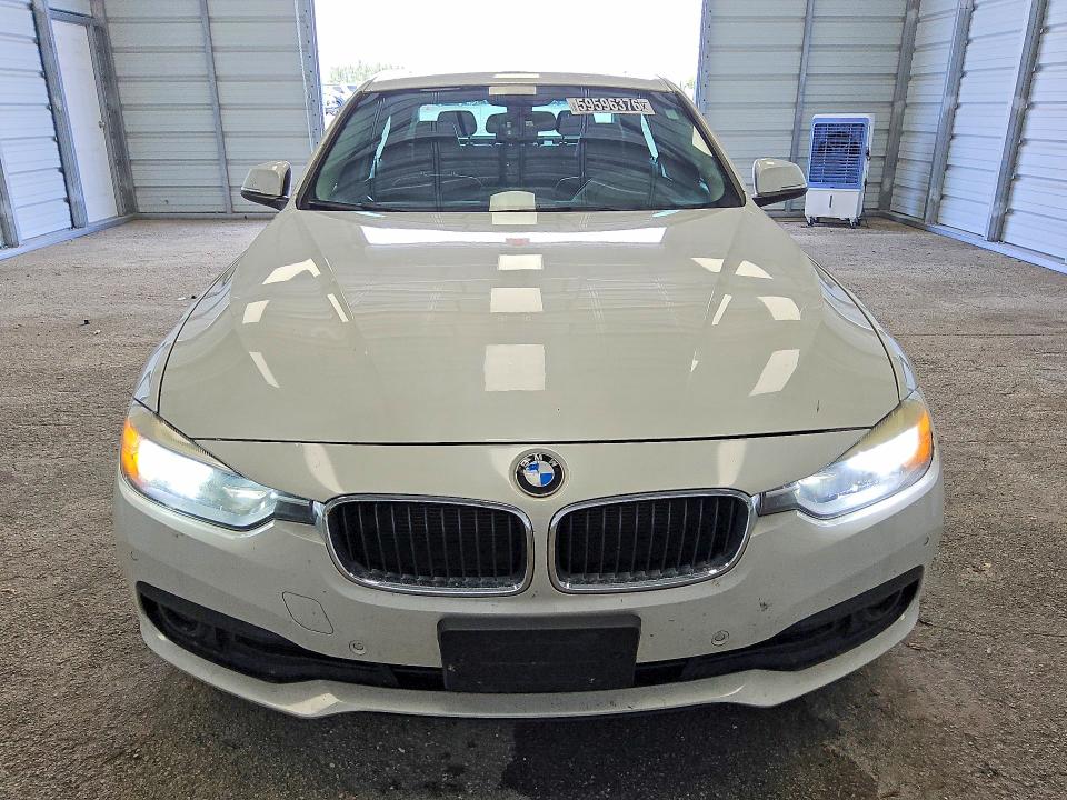 2017 BMW 3 series VIN WBA8E5G50HNU41545 COPART salvage auction — MECHANICAL, FL - CERTIFICATE OF TITLE, sold $1,600 on 2026-08-04 (photo 5)