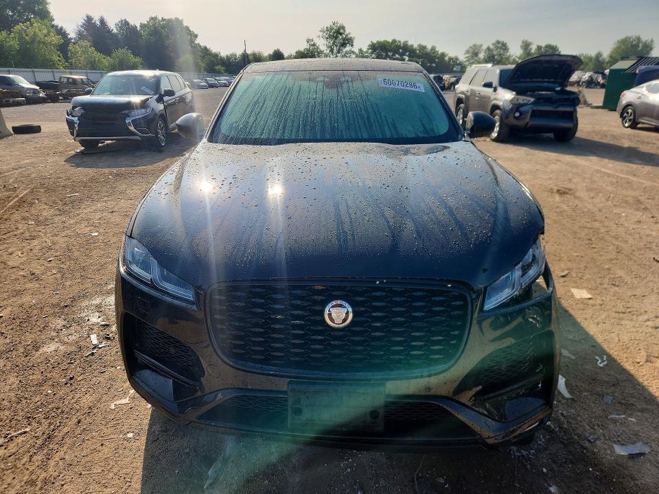2022 Jaguar F-pace VIN SADCJ2EU5NA688973 COPART salvage auction — FRONT END, IL - SALVAGE CERTIFICATE, sold $16,500 on 2026-09-08 (photo 5)