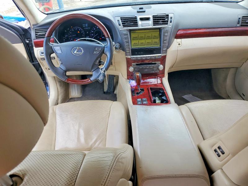 2010 Lexus Ls 460 VIN JTHGL5EF6A5040084 COPART salvage auction — WATER/FLOOD, FL - CERT OF TITLE-SLVG REBLD FLOOD, sold $100 on 2026-07-28 (photo 8)