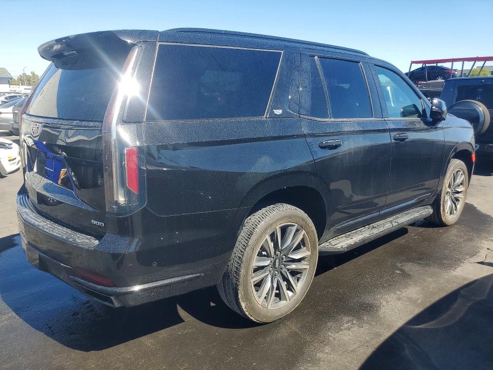 2023 Cadillac Escalade VIN 1GYS4EKL3PR545322 COPART salvage auction — MINOR DENT/SCRATCHES, NV - CERTIFICATE OF TITLE, sold $60,000 on 2026-07-28 (photo 3)