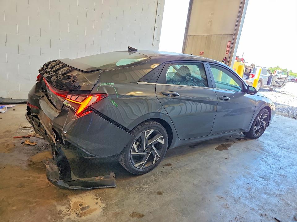 2025 Hyundai Elantra VIN KMHLS4DG3SU004377 COPART salvage auction — REAR END, LA - CERTIFICATE OF TITLE, sold $6,700 on 2026-07-08 (photo 3)