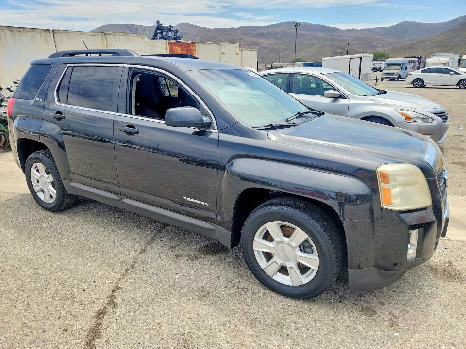 2013 Gmc Terrain VIN 2GKFLTEK4D6190111 COPART salvage auction — MINOR DENT/SCRATCHES, Ca - Dis/Dlr/Exp Only Clean Title, sold $2,250 on 2026-07-31 (photo 4)