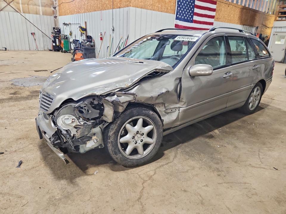 2003 Mercedes-benz C-klasse VIN WDBRH81J83F372062 COPART salvage auction — FRONT END, Ak - Bill Of Sale- Salvage, sold $25 on 2026-08-11 (photo 1)