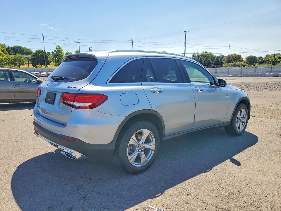 2018 Mercedes-benz Glc VIN WDC0G4KB5JV082033 COPART salvage auction — NORMAL WEAR, WA - VEHICLE CERT OF OWNERSHIP-TITL (P), sold $7,900 on 2026-07-22 (photo 3)