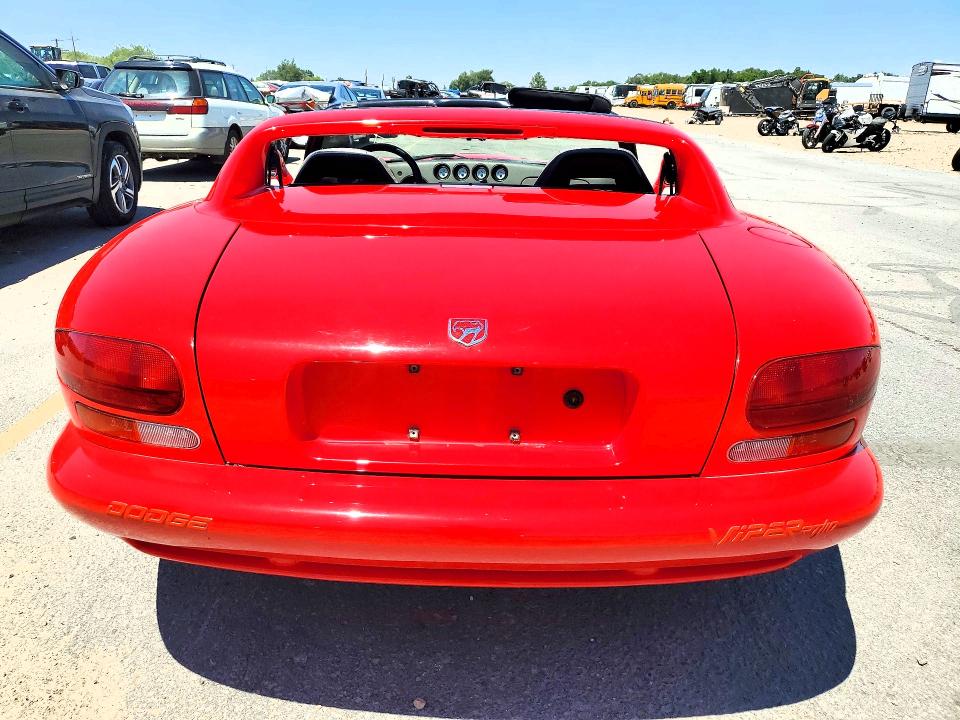 1994 Dodge Viper VIN 1B3BR65E2RV100205 COPART salvage auction — MINOR DENT/SCRATCHES, ID - SALVAGE CERTIFICATE OF TITLE, sold $16,600 on 2026-07-12 (photo 6)