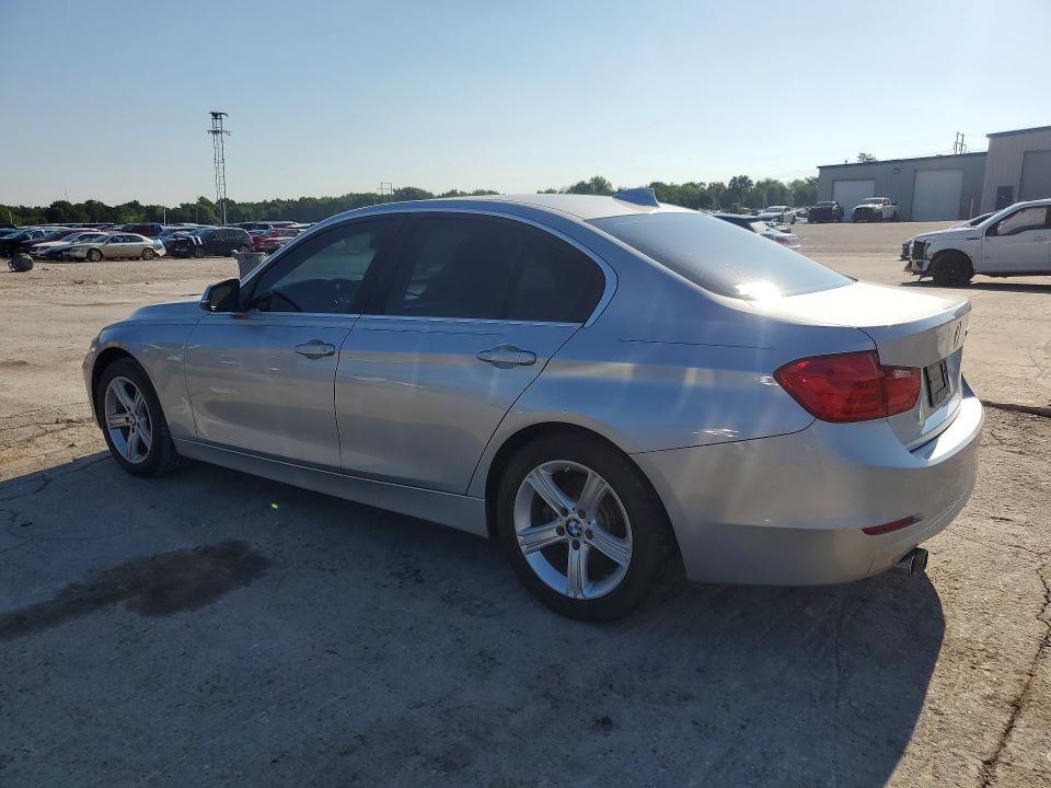 2015 BMW 3er VIN WBA3A5C52FF606384 COPART salvage auction — FRONT END, Ok - Certificate Of Title, sold $125 on 2026-07-16 (photo 2)