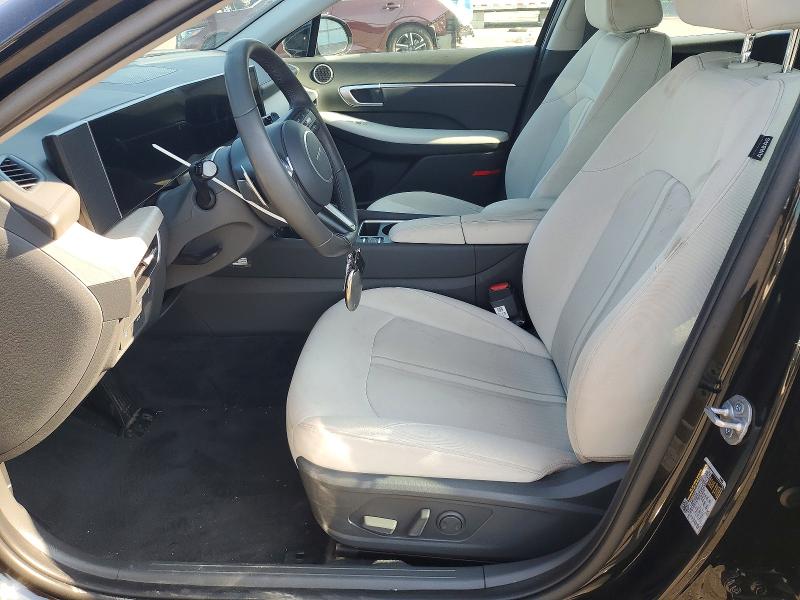 2025 Hyundai Sonata VIN KMHL34JJ0SA134504 COPART salvage auction — REAR END, Id - Salvage Certificate Of Title, sold $9,200 on 2026-08-21 (photo 7)