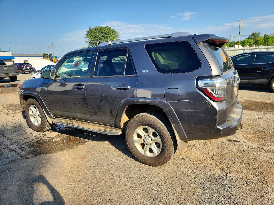 2015 Toyota 4runner VIN JTEZU5JR0F5105943 COPART salvage auction — MINOR DENT/SCRATCHES, La - Cert Of Title-Salvage, sold $5,600 on 2026-07-23 (photo 2)