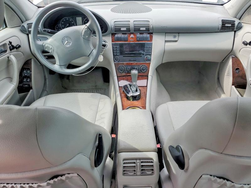 2007 Mercedes-benz C class VIN WDBRF92H67F850640 COPART salvage auction — REAR END, Me - Cert Of Title-Salvage Collisio, sold $90 on 2026-07-23 (photo 8)