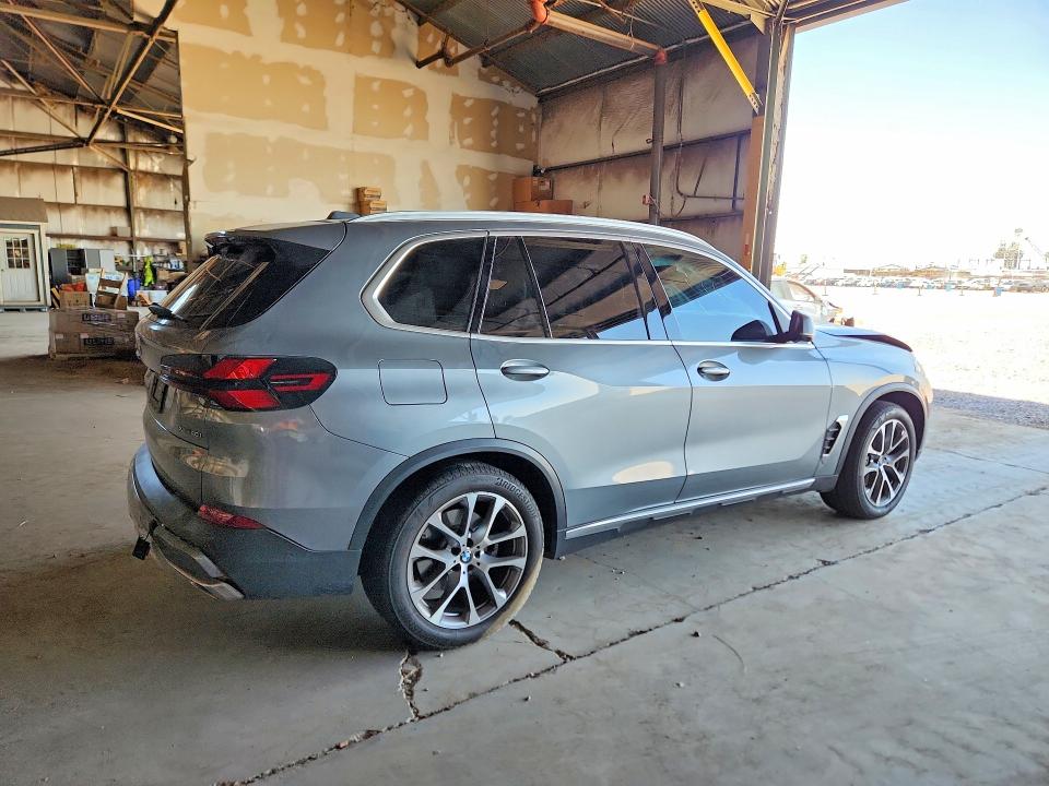 2024 BMW X5 VIN 5UX23EU08R9T29222 COPART salvage auction — FRONT END, AZ - CERT OF TITLE - SALVAGE, sold $25,250 on 2026-09-14 (photo 3)