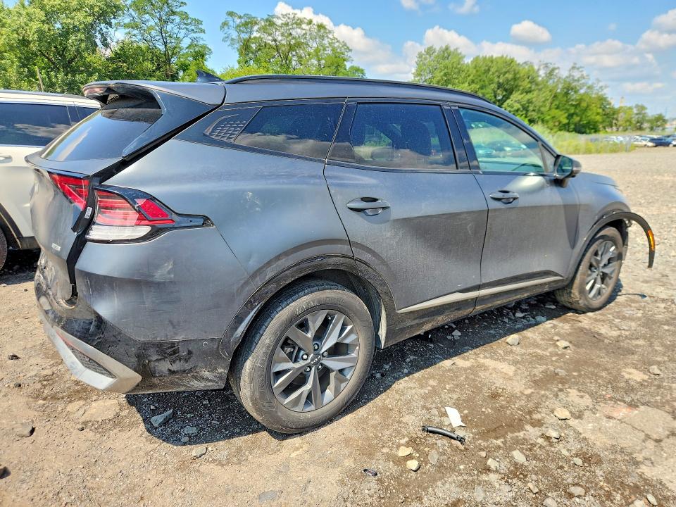 2024 Kia Sportage VIN KNDPXCDG3R7135965 COPART salvage auction — FRONT END, Salvage Title, sold $10,800 on 2026-08-20 (photo 3)