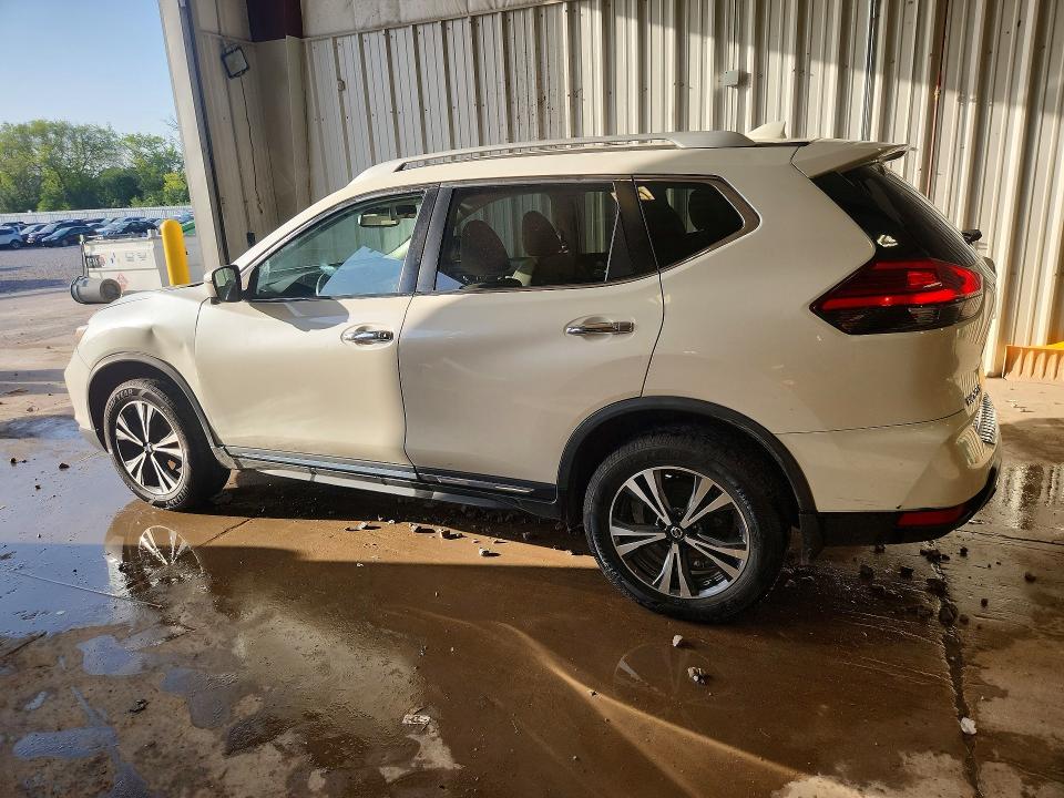 2017 Nissan Rogue VIN JN8AT2MVXHW277099 COPART salvage auction — HAIL, Wi - Junked Vehicle Bill Of Sale, sold $250 on 2026-07-13 (photo 2)