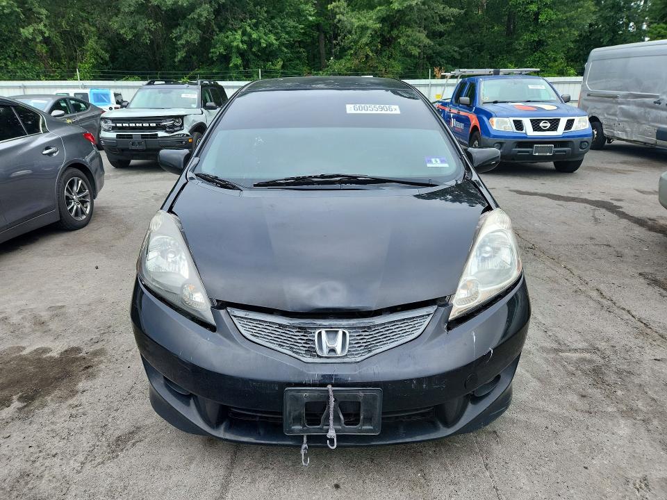 2011 Honda Fit VIN JHMGE8H58BC014291 COPART salvage auction — FRONT END, Nj - Certificate Of Title (P), sold $250 on 2026-07-28 (photo 5)