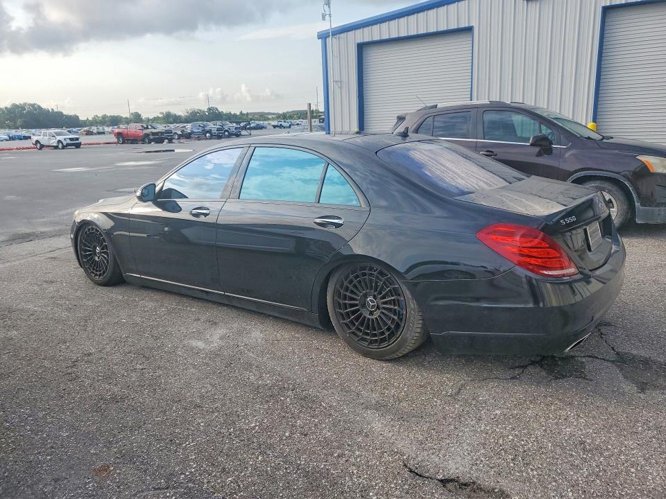 2015 Mercedes-benz S-klasse VIN WDDUG8CB4FA071980 COPART salvage auction — MINOR DENT/SCRATCHES, FL - CERTIFICATE OF TITLE, sold $8,400 on 2026-08-11 (photo 2)