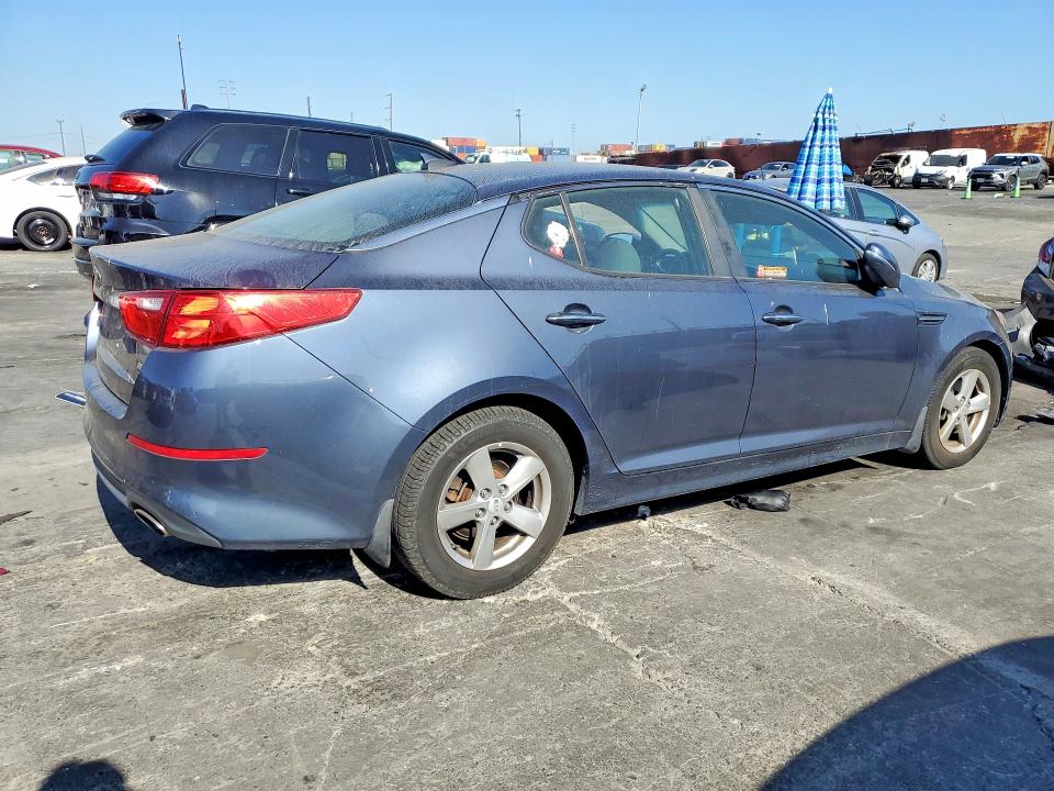 2015 Kia Optima VIN 5XXGM4A77FG407343 COPART salvage auction — VANDALISM, Ca - Salvage Certificate, sold $1,050 on 2026-07-22 (photo 3)