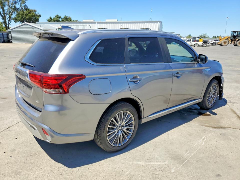 2022 Mitsubishi Outlander VIN JA4J2VA78NZ029198 COPART salvage auction — FRONT END, Ca - Salvage Certificate, sold $6,600 on 2026-08-03 (photo 3)
