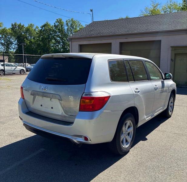 2008 Toyota Highlander VIN JTEES41A682025429 COPART salvage auction — MINOR DENT/SCRATCHES, Ri - Certificate Of Title (P), sold $1,000 on 2026-07-21 (photo 4)