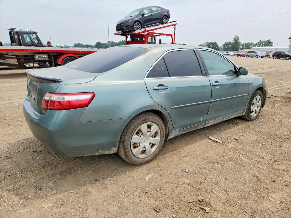 2007 Toyota Camry VIN JTNBE46K173102311 COPART salvage auction — MINOR DENT/SCRATCHES, Mi - Dealer Only Clean Title, sold $225 on 2026-07-29 (photo 3)