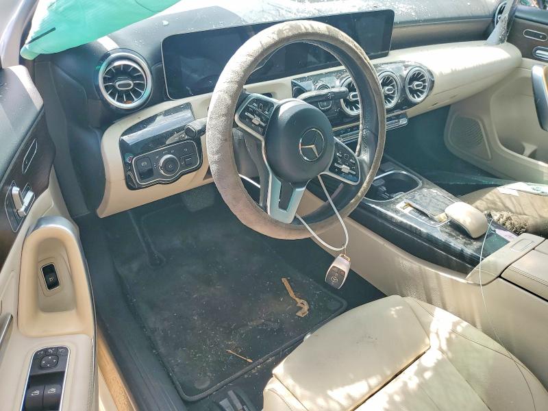 2019 Mercedes-benz A-klasse VIN WDD3G4EB4KW015634 COPART salvage auction — ROLLOVER, Tx - Certificate Of Title (P), sold $5,500 on 2026-08-21 (photo 8)